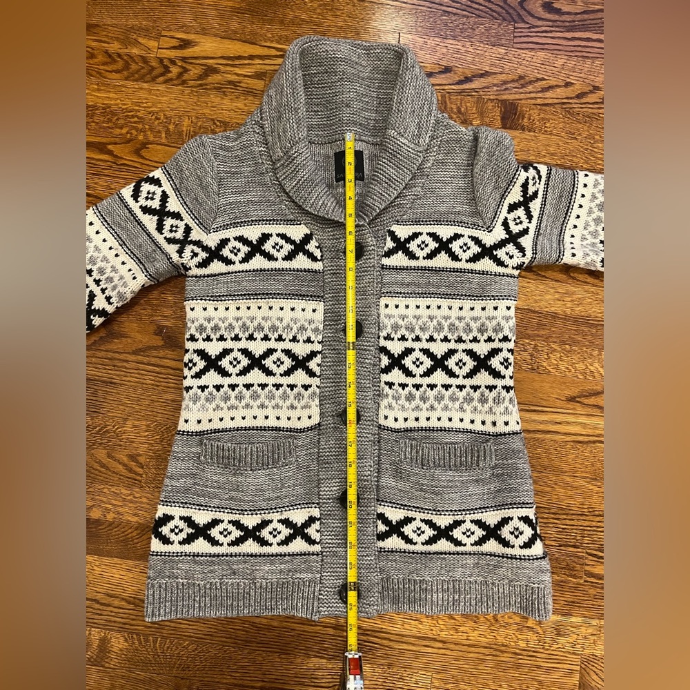 Vintage-Inspired Fair Isle Shawl Cardigan Cozy Rustic Winter Sweater Oversized - Picture 7 of 8